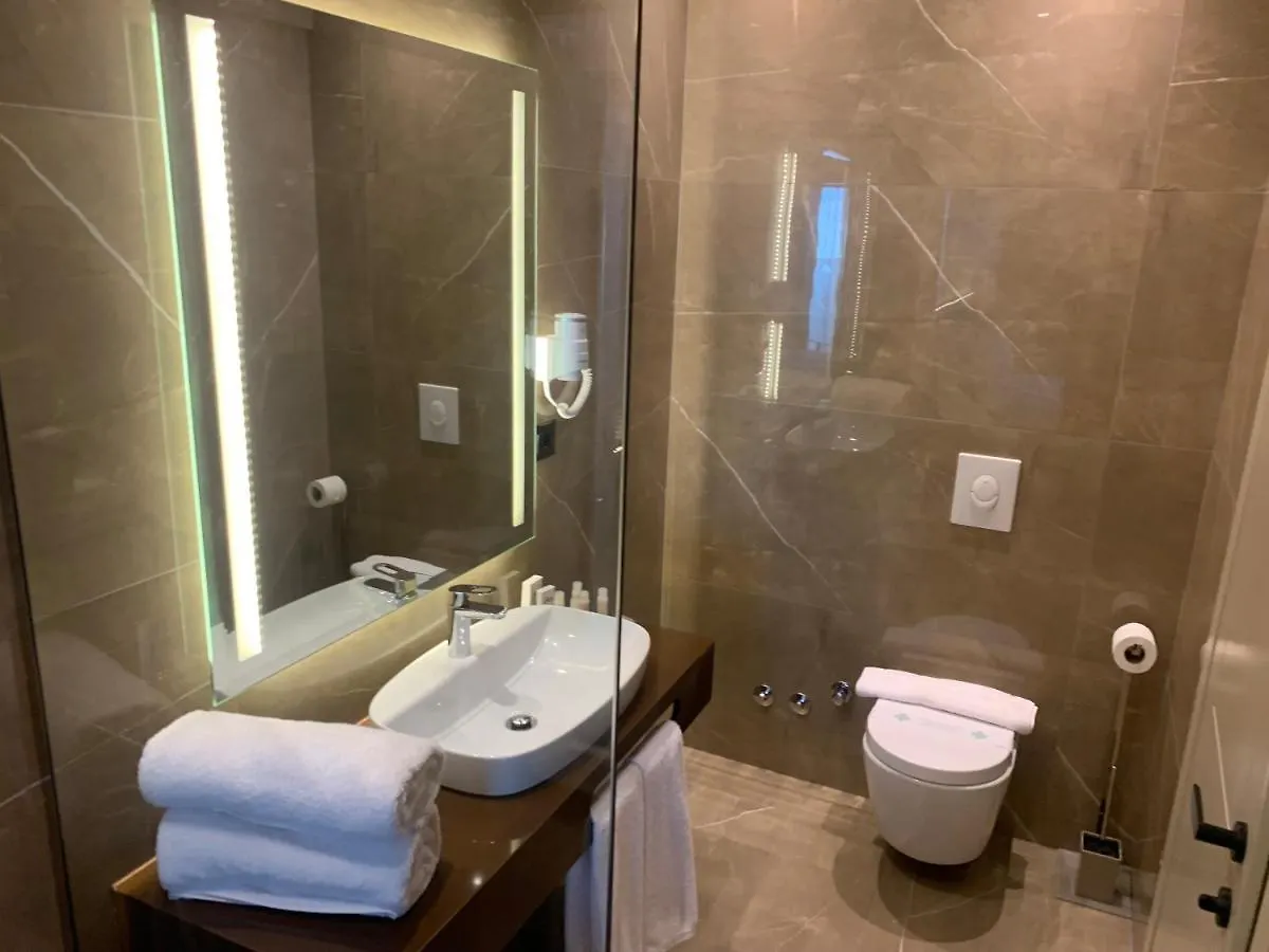 Iliad Hotel Δυρράχιο 0*,