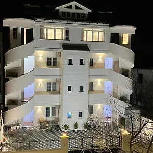Herta Hotel